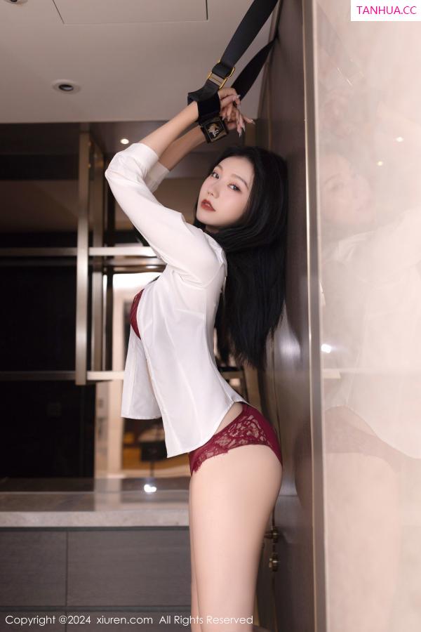 安然Maleah  [XiuRen]高清写真图 2024.01.16 No.7968 安然anran 短裙黑丝第66张图片
